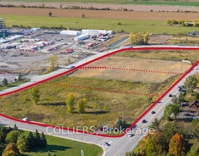 11 Beckstead Road, Ottawa, ON