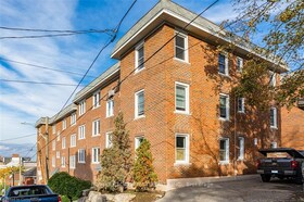 25 Mountwood Avenue, Hamilton, ON , MLS #X13032278 , Image - 1