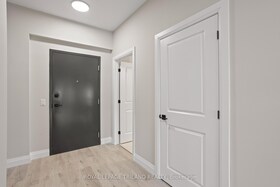 33318 Richmond Street, Middlesex, ON , MLS #X13642486 , Image - 1