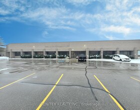 99 Vinyl Court, York, ON