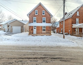 204 Mcallister Street, Renfrew, ON , MLS #X13494780 , Image - 1