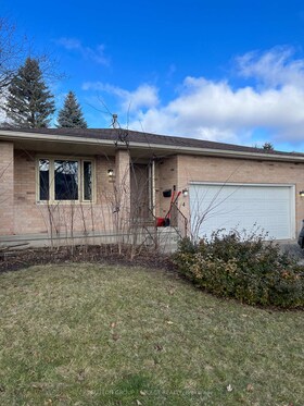 4 CHEPSTOW Gate, Middlesex, ON , MLS #X13148388 , Image - 1