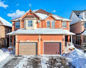 89 English Oak Drive, York, ON , MLS #N13468112 , Image - 1