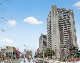 1785 Frobisher Lane, Ottawa, ON , MLS #X13590320 , Image - 1