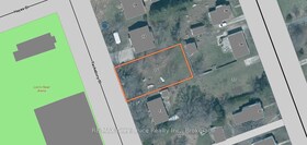15 Tackabury Street, Bruce, ON
