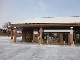2 Fenton Road, York, ON