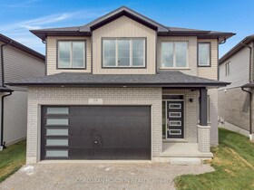 24 Moon Crescent, Waterloo, ON , MLS #X13416754 , Image - 1