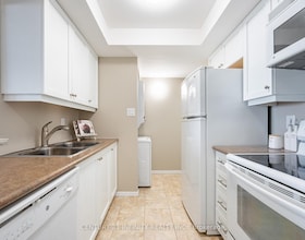 5 Greystone Walk Drive, Toronto, ON , MLS #E13223154 , Image - 1