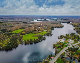 20 Quinn Road, Parry Sound, ON , MLS #X12782490 , Image - 1