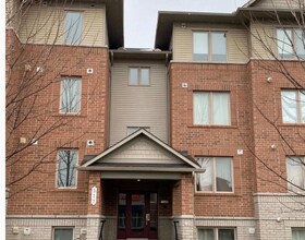 313 Cresthaven Drive, Ottawa, ON , MLS #X12783008 , Image - 1