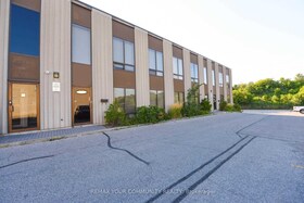 100 Hanlan Road, York, ON