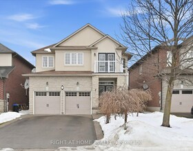 456 Valridge Drive, Hamilton, ON , MLS #X12804556 , Image - 1