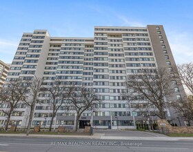 3000 Bathurst Street, Toronto, ON , MLS #C13447976 , Image - 1