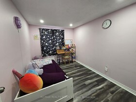 54 Green Valley Drive, Waterloo, ON , MLS #X12818180 , Image - 1
