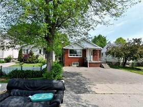 1041 Cawthra Road, Peel, ON