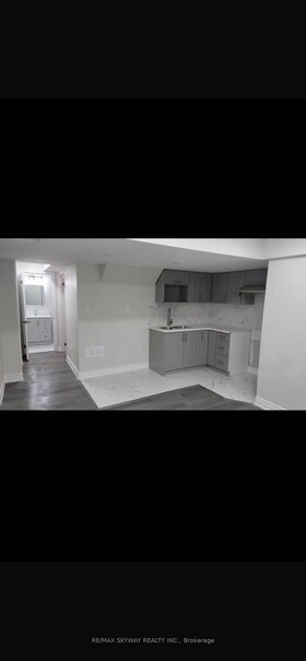 40 Eberly Woods Drive, Peel, ON , MLS #W13080340 , Image - 1