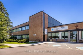 100 STROWGER Boulevard, Leeds and Grenvi, ON , MLS #X12840000 , Image - 1