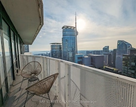 100 Harbour Street, Toronto, ON , MLS #C13597276 , Image - 1