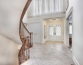 17 Twin Circle Court, Toronto, ON , MLS #C13727068 , Image - 1