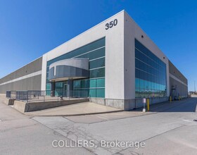 350 Parkhurst Square, Peel, ON
