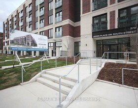 370 South Street S, Middlesex, ON , MLS #X12860546 , Image - 1