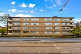 250 St Clair Avenue W, Toronto, ON
