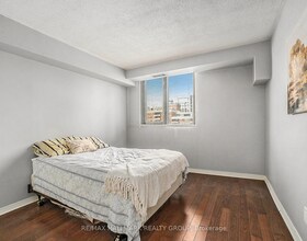 200 Bay Street, Ottawa, ON , MLS #X12873730 , Image - 1