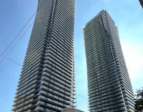 1080 Bay Street, Toronto, ON
