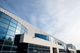 2351 Upper Middle Road E, Halton, ON