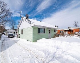 6 Hillcrest Avenue, Renfrew, ON , MLS #X13420782 , Image - 1