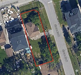 216 Shaver Avenue N, Toronto, ON