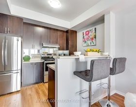 60 Fairwood Circle, Peel, ON , MLS #W12906516 , Image - 1