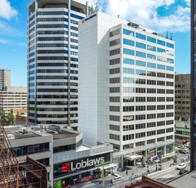 2 St. Clair Avenue E, Toronto, ON