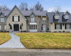 132 Chancery Drive, Hamilton, ON , MLS #X12911114 , Image - 1