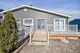 87 Lakeshore Road, Haldimand, ON , MLS #X12912130 , Image - 1