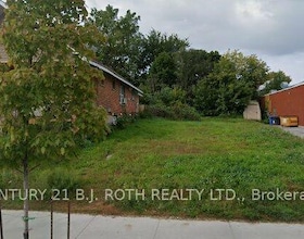 61 Front Street S, Simcoe, ON