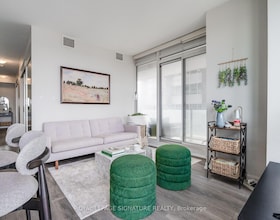 426 University Avenue, Toronto, ON , MLS #C13065334 , Image - 1