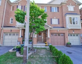 271 Richvale Drive S, Peel, ON , MLS #W12932132 , Image - 1