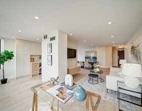 7420 Bathurst Street, York, ON , MLS #N12934528 , Image - 1