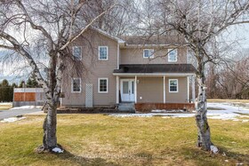 10 Coyle Drive, Stormont, Dund, ON , MLS #X12936150 , Image - 1