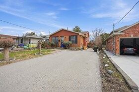 810 Easy Street, Middlesex, ON , MLS #X12940048 , Image - 1