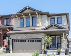 121 Crafter Crescent, Hamilton, ON