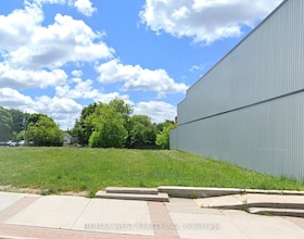 311 10th Street, Grey County, ON