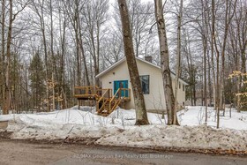 2 Belle Vue Avenue, Simcoe, ON , MLS #S12951088 , Image - 1