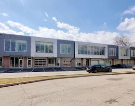 52 Scarsdale Road, Toronto, ON , MLS #C13713884 , Image - 1
