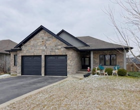 54 Tan Avenue, Norfolk, ON