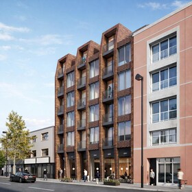 2760 Dundas Street W, Toronto, ON