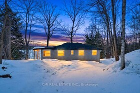 63 Sunnylea Avenue, Parry Sound, ON , MLS #X12966502 , Image - 1