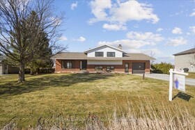 883 30th Street W, Grey County, ON , MLS #X13156458 , Image - 1