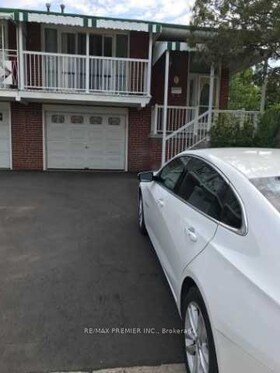 1 Futura Drive, Toronto, ON
